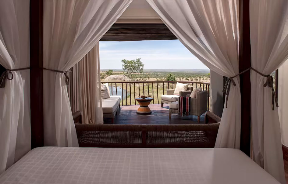 Serengeti Four Seasons Safari Lodge